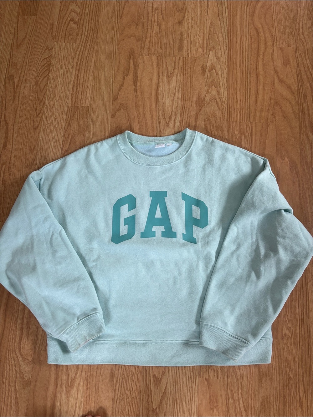 GAP cropped baby blue sweatshirt